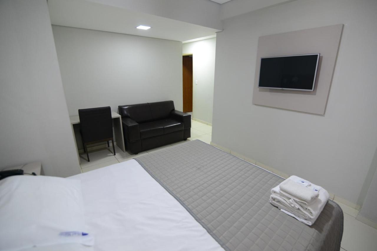 Hotel Milenio 폰치 노바 외부 사진