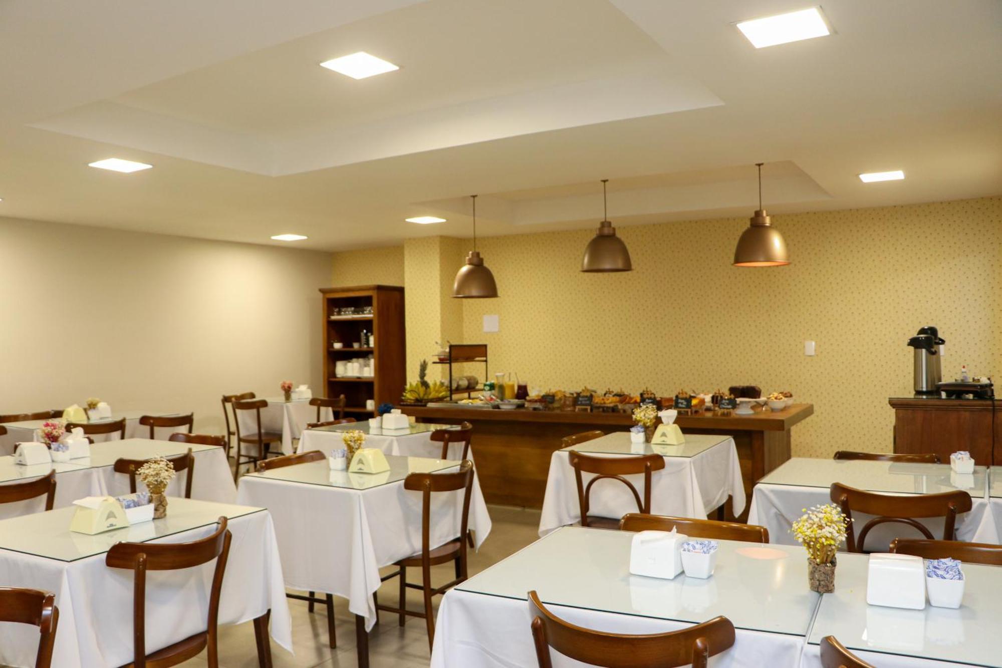 Hotel Milenio 폰치 노바 외부 사진