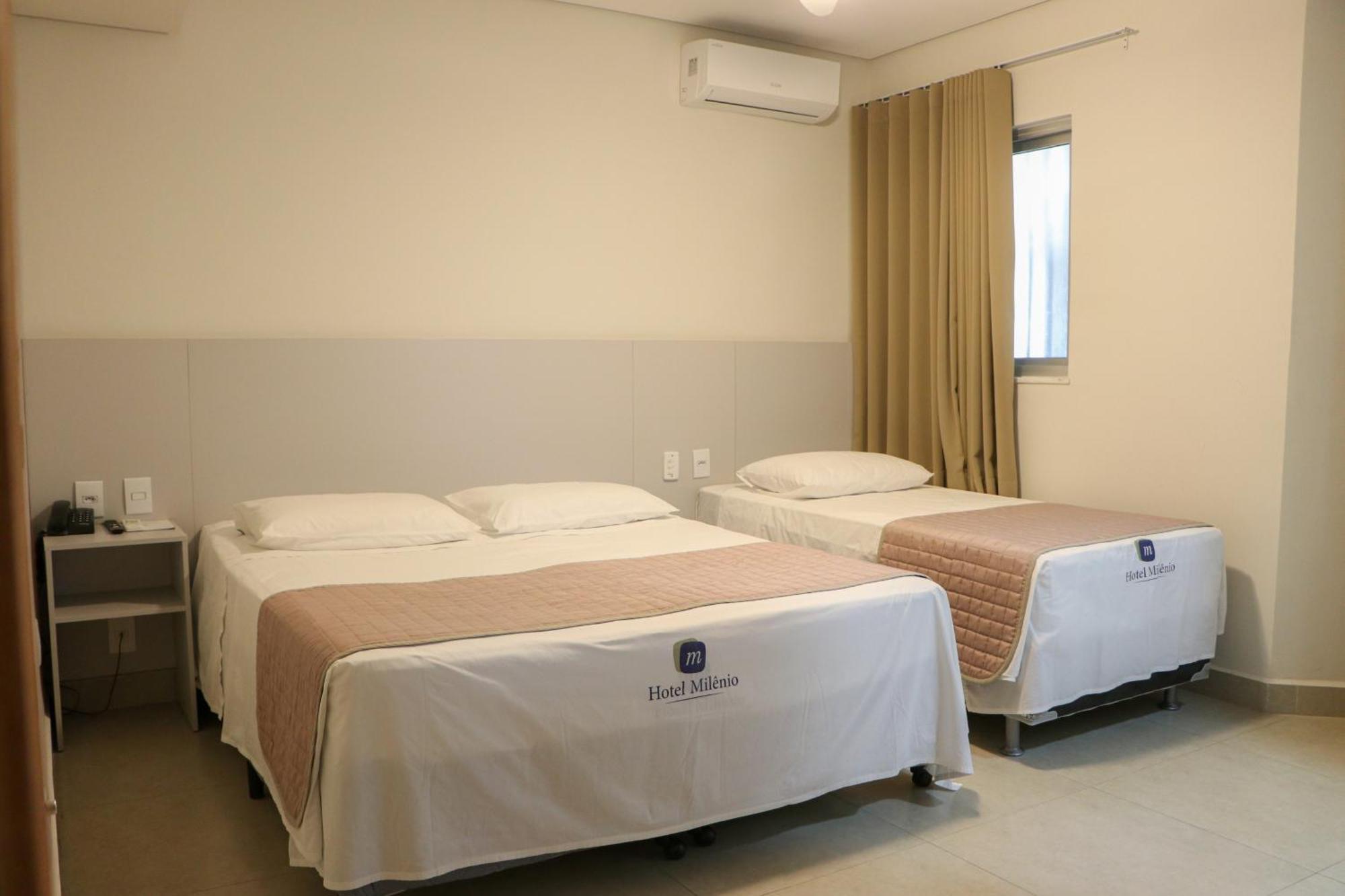 Hotel Milenio 폰치 노바 외부 사진